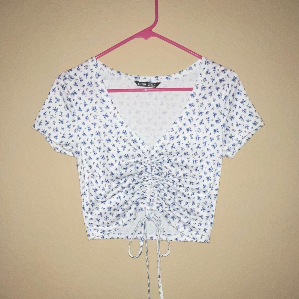 Crop Top - Adjustable Ruched Detail